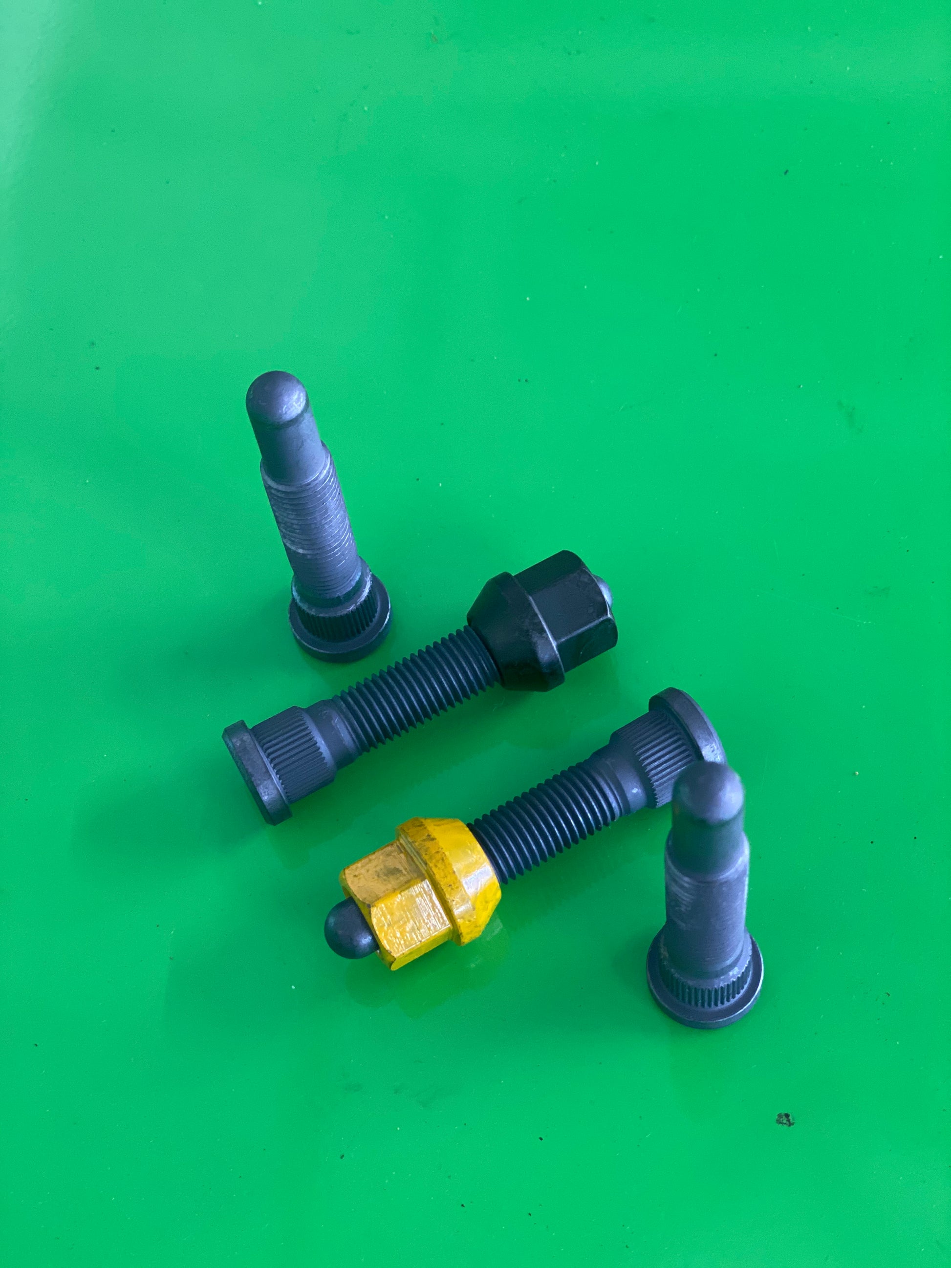 MSI Lug Nuts - Chris Taylor Racing Services