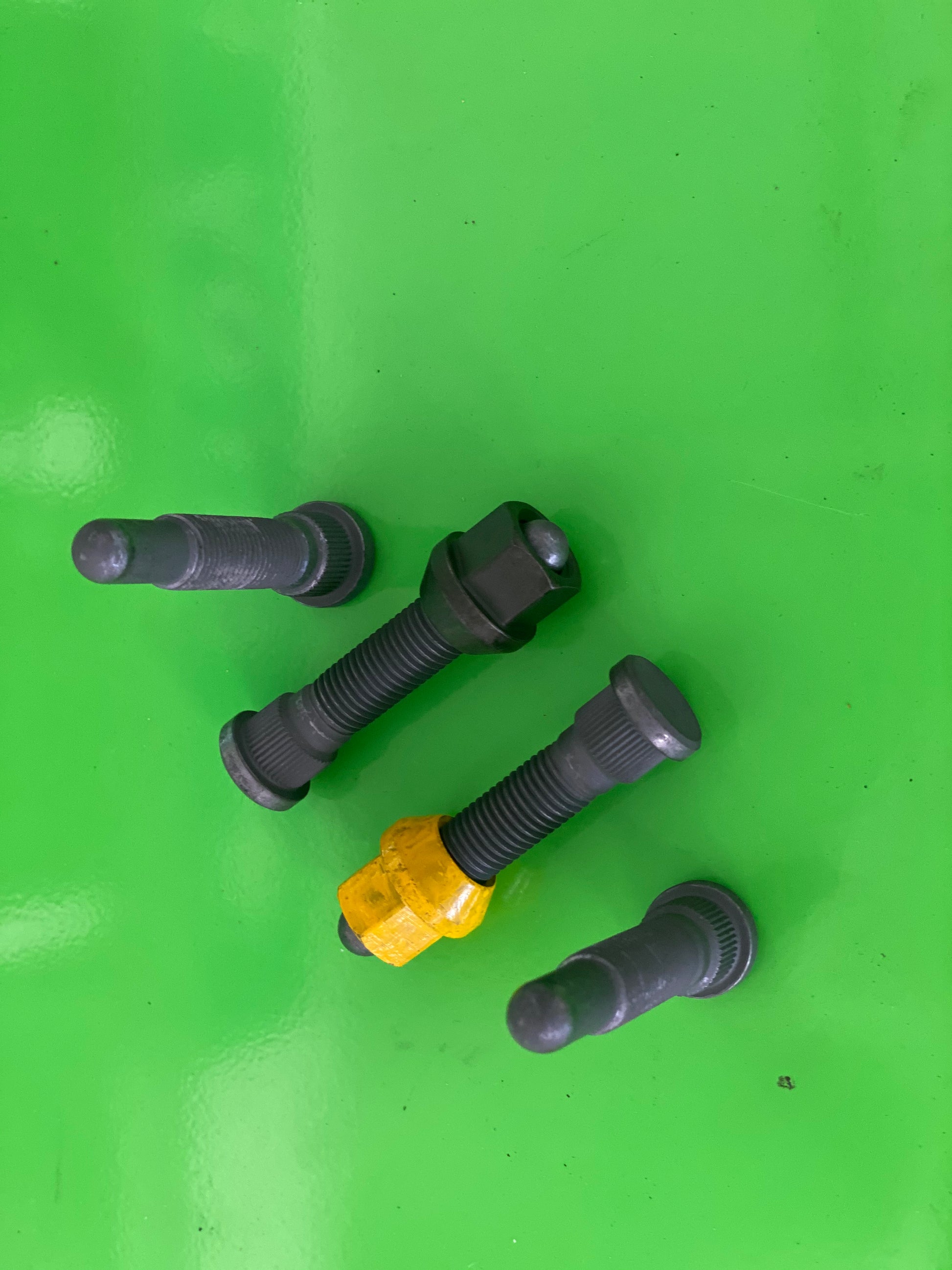 MSI Lug Nuts - Chris Taylor Racing Services